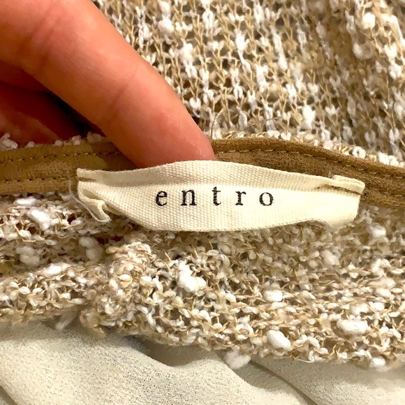 ENTRO color block sweater tunic tan/cream. Size Small - Picture 5 of 6